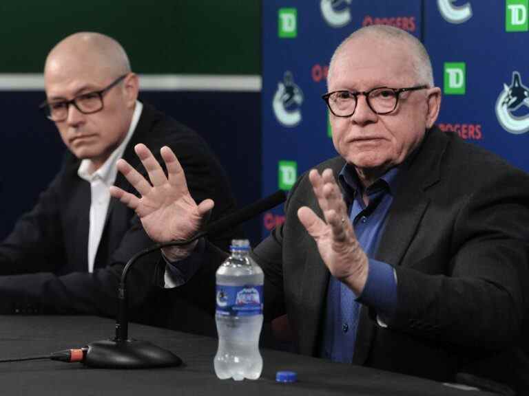 L’entraîneur des Canucks, Bruce Boudreau, a fait un « excellent travail », mais n’obtiendra pas de prolongation de contrat d’été