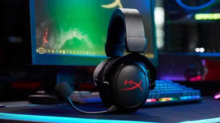 Le casque de jeu sans fil HyperX Cloud Core est tombé à seulement 70 $ aujourd’hui