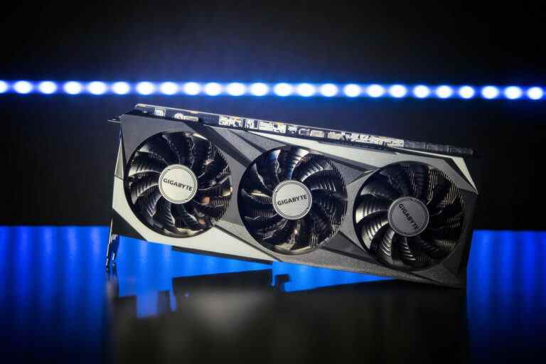 AMD Radeon RX 6900 XT est la première carte graphique dont le prix est inférieur à son PDSF au cours des deux dernières années, disponible pour 899 $ US