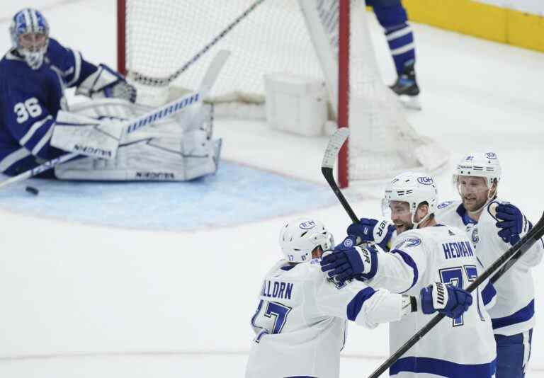 SIMMONS : Les meilleurs au monde ont battu les Maple Leafs dans le match 2