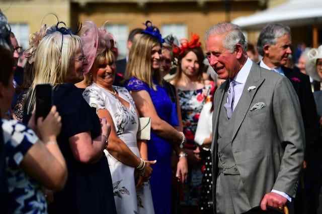 Garden-party au palais de Buckingham