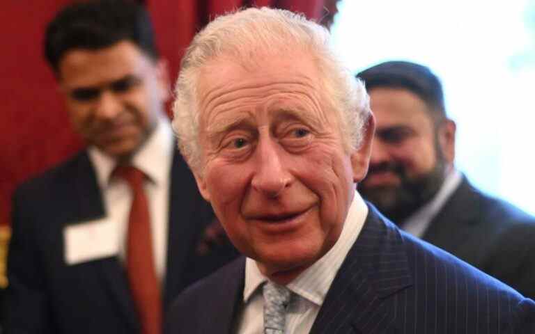 Pas de place au palais: les conseillers privés ont dit de rester à l’écart de l’accession du prince Charles