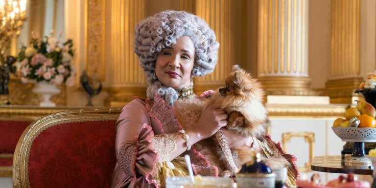 Les stars de Bridgerton partagent le premier teaser du spin-off de Queen Charlotte

