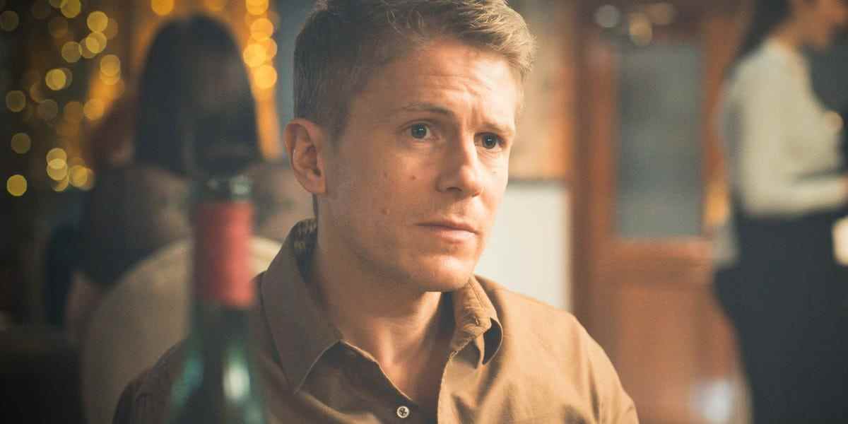 George Rainsford de Casualty révèle qui, selon lui, devrait revenir

