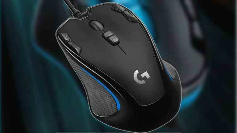 Continuez à jouer avec la souris de jeu Logitech G300s en vente pour seulement 15 $