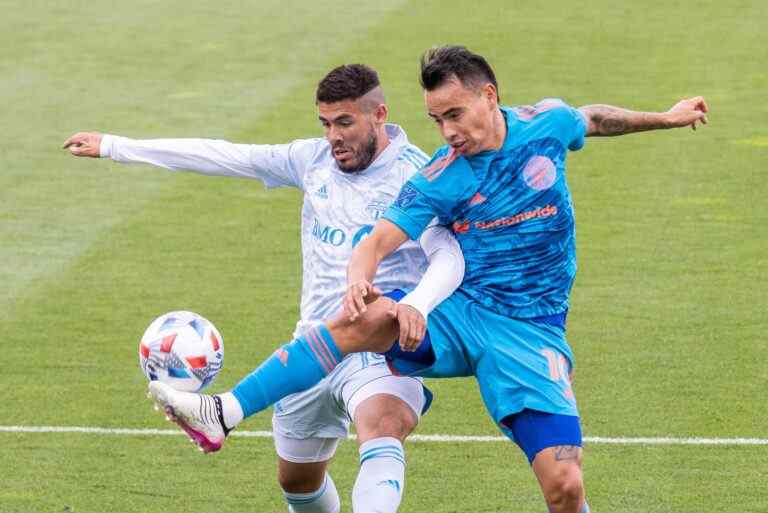 TFC Bob Bradley, entraîneur des stars de l’équipe Pozuelo et Jimenez: Vous devez briller plus fort