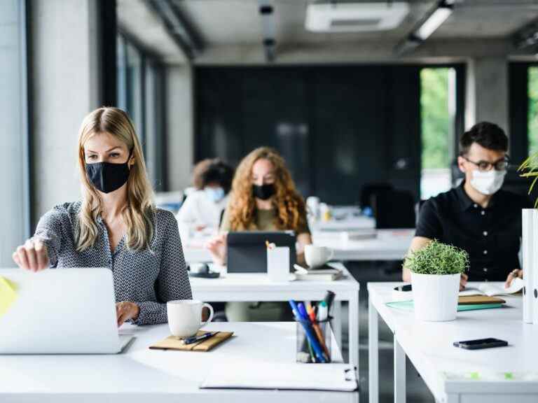 Voici à quoi les employeurs pensent que le nouveau lieu de travail ressemblera