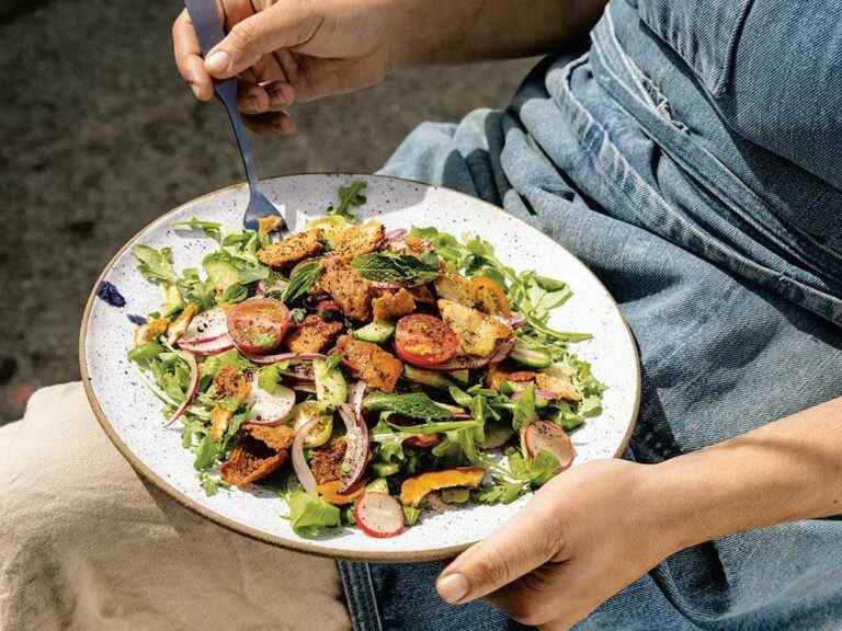 Cuisinez ceci : Salade fattoush californienne d’Arabiya