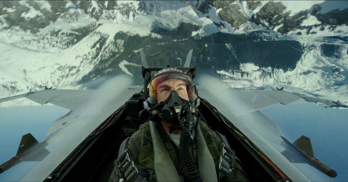 Top Gun: Maverick critique: Tom Cruise prend son coup de 1986 plus haut
