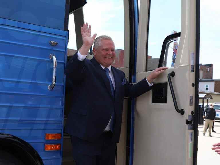 Doug Ford dit qu’il soutient Lecce après que le candidat s’est excusé pour la « vente aux enchères d’esclaves » de la fraternité