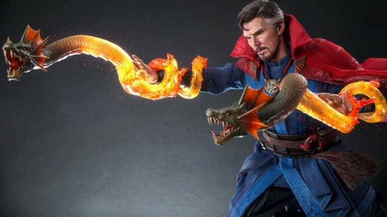 La nouvelle figurine d'action Doctor Strange est effrayante de réalisme, a des vipères de bras
