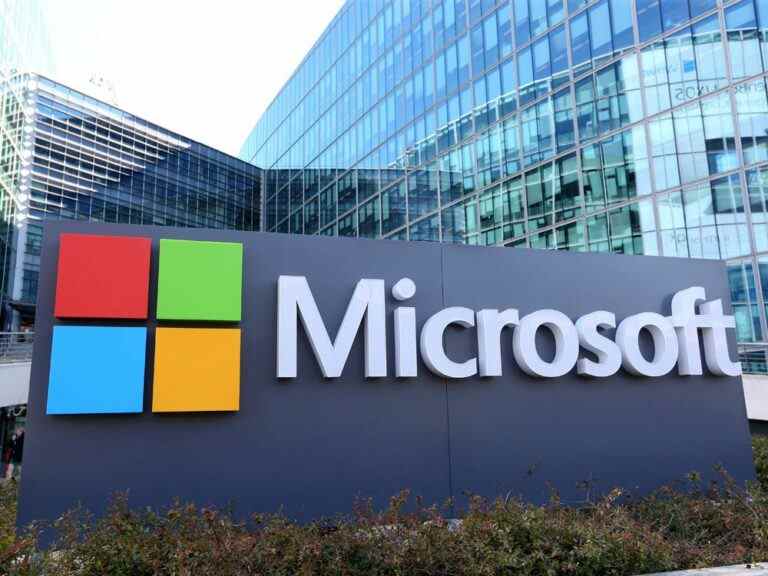 Microsoft prévoit de « presque doubler » son budget salarial pour fidéliser son personnel