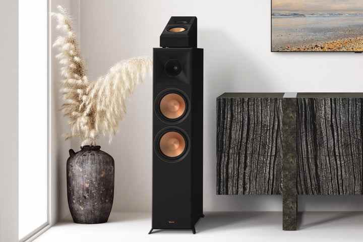 Référence Klipsch Premier RP-8000F II et RP-500SA.