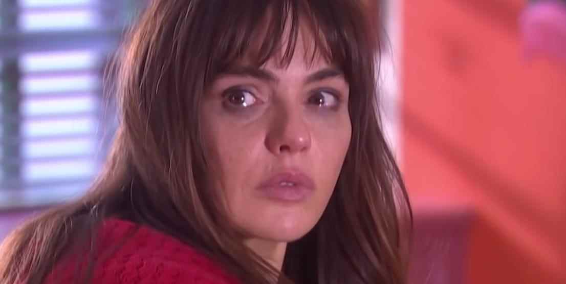 Hollyoaks révèle le triste sort de Bobby Costello après la drogue de Mercedes

