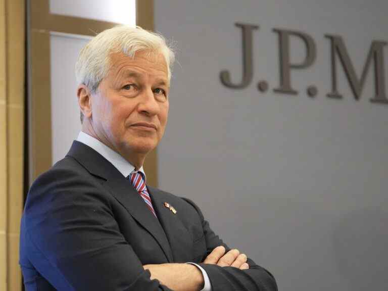 Les actionnaires de JPMorgan réprimandent le PDG alors que seulement 31% soutiennent la proposition de rémunération des dirigeants