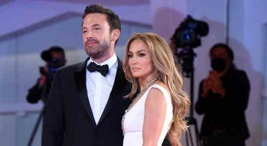 Ben Affleck de Justice League parle de sa fiancée Jennifer Lopez dans la bande-annonce de la mi-temps