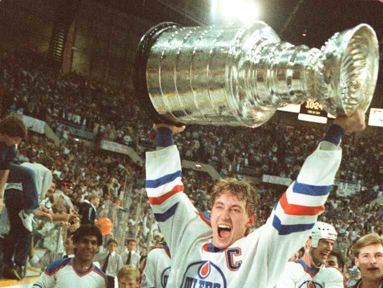 Le chandail de la Coupe Stanley des Oilers de 1988 de Wayne Gretzky a une enchère de 500 G $