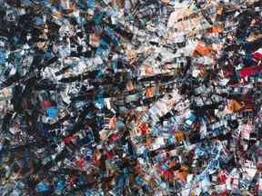 L'œuvre de 1953 de l'artiste québécois Jean Paul Riopelle, Sans titre, sera mise en vente à l'encan d'œuvres d'art Heffel le 1er juin