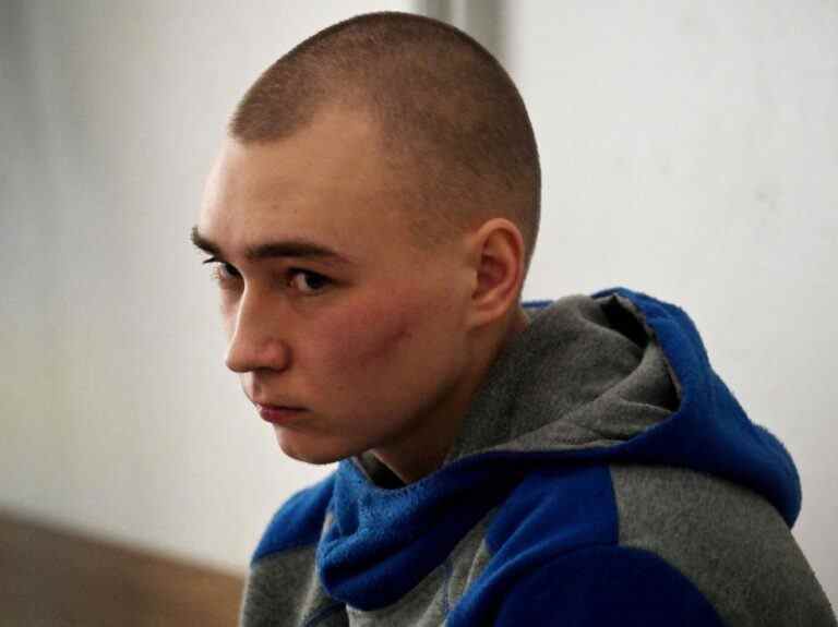 Un soldat russe emprisonné à vie lors du premier procès pour crimes de guerre en Ukraine