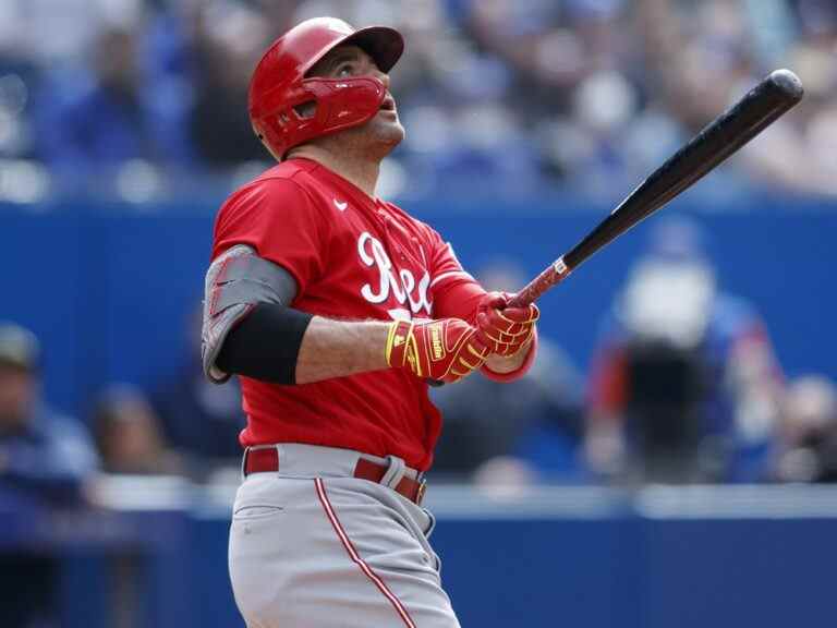 Joey Votto nie le balayage des Blue Jays avec un circuit en solo en huitième