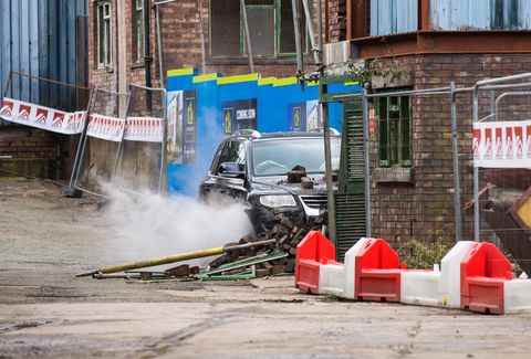 toyah habeeb, imran habeeb, accident de voiture, rue du couronnement