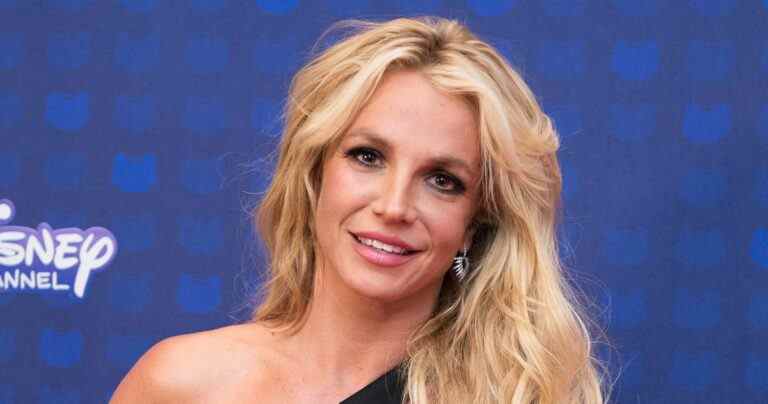 L'idole Britney Spears a rencontré Sam Levinson et The Weeknd
