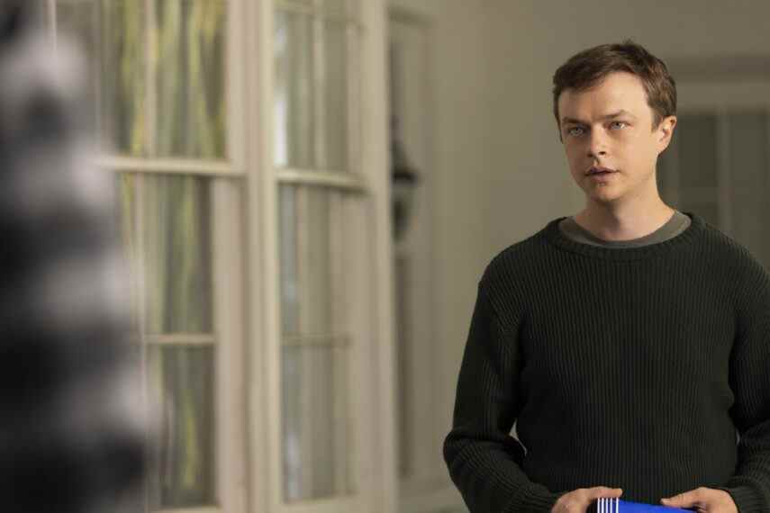 L'escalier Dane DeHaan HBO MAX