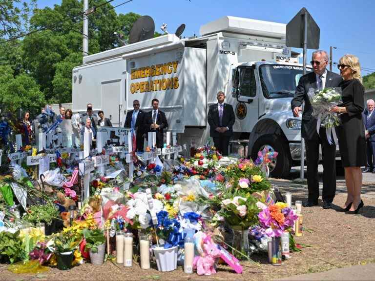 Biden pleure Uvalde après la dernière fusillade dans une école américaine