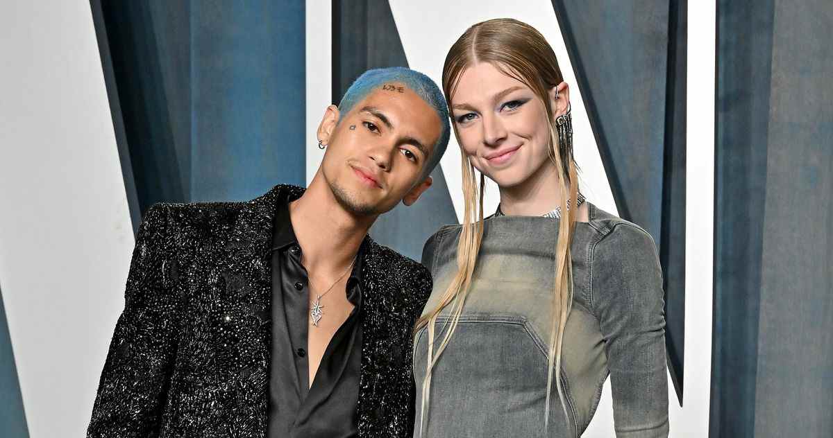 Dominic Fike confirme sa relation avec Euphoria Co-Star Hunter Schafer
