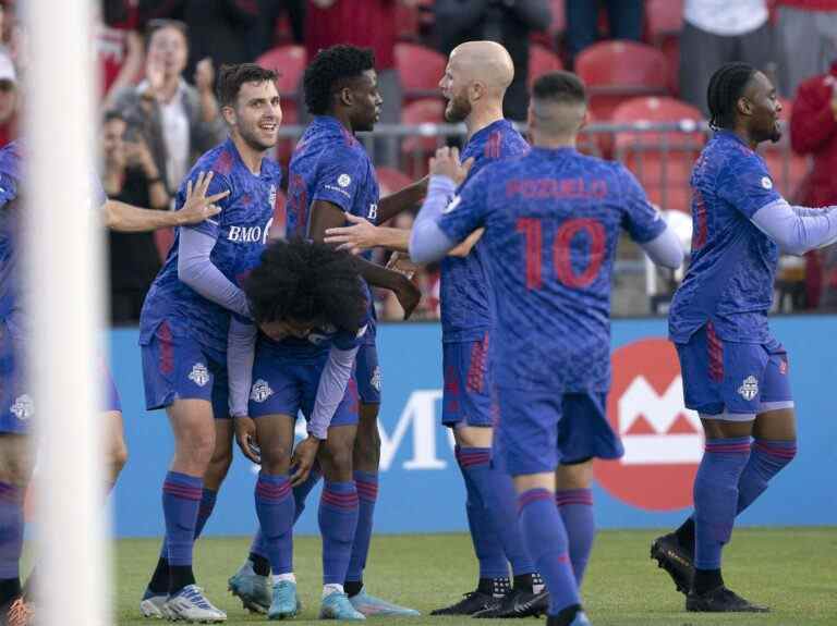 L’équipe apathique du Toronto FC parvient à vaincre le Chicago Fire 3-2