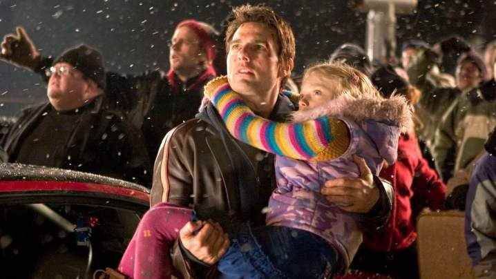 Tom Cruise et Dakota Fanning dans La Guerre des mondes.