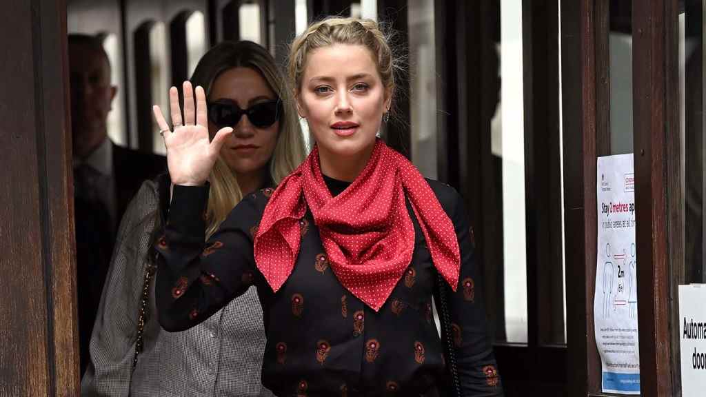 Amber Heard embauche une nouvelle équipe de relations publiques alors que Johnny Depp conclut l'affaire
