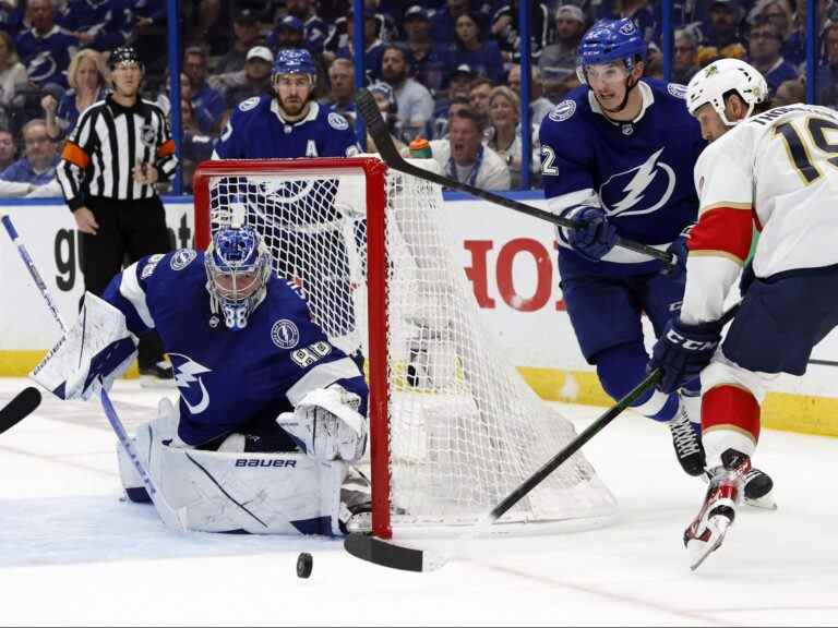 Andrei Vasilevskiy, les Panthers vierges de Lightning pour remporter le balayage