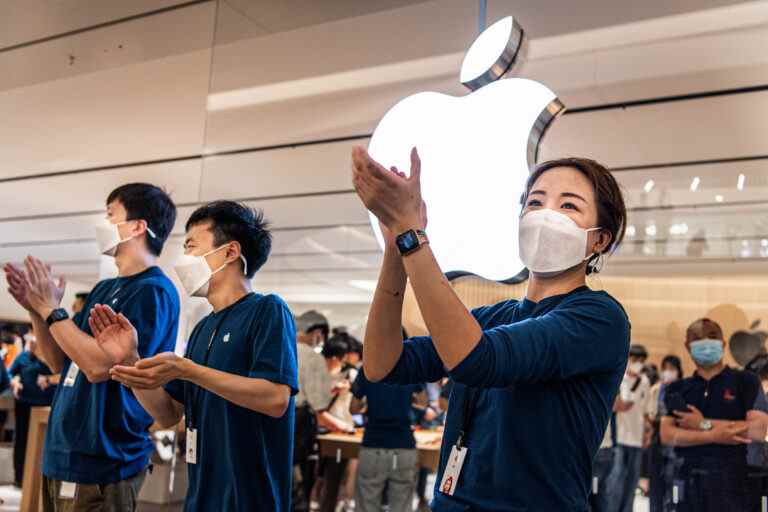 Apple augmente le salaire de son personnel d’entreprise et de vente au détail