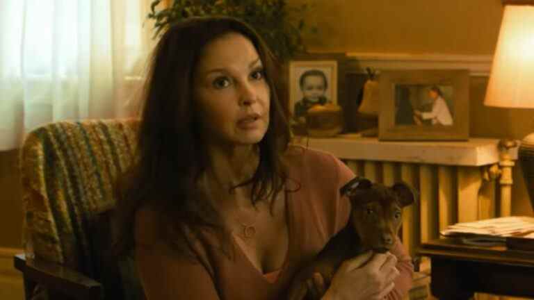 Ashley Judd rend hommage à la défunte mère Naomi Judd avec un doux message et des images
