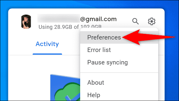 Choisissez Paramètres > Préférences. » width= »603″ height= »340″ src= »/pagespeed_static/1.JiBnMqyl6S.gif » onload= »pagespeed.lazyLoadImages.loadIfVisibleAndMaybeBeacon(this); » onerror= »this.onerror=null;pagespeed.lazyLoadImages.loadIfVisibleAndMaybeBeacon(this); »/></p>
<p>Dans la fenêtre qui s’ouvre, dans la barre latérale gauche, cliquez sur « Google Drive ».</p>
<p><img loading=