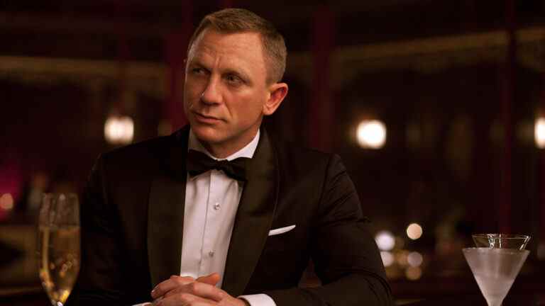 Danny Boyle révèle son film Axed Bond envoyé 007 en Russie : les producteurs "ont perdu confiance en lui"
	
	
