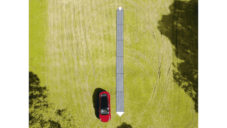 Des panneaux solaires imprimés aident une Tesla Model 3 à faire le tour de l’Australie