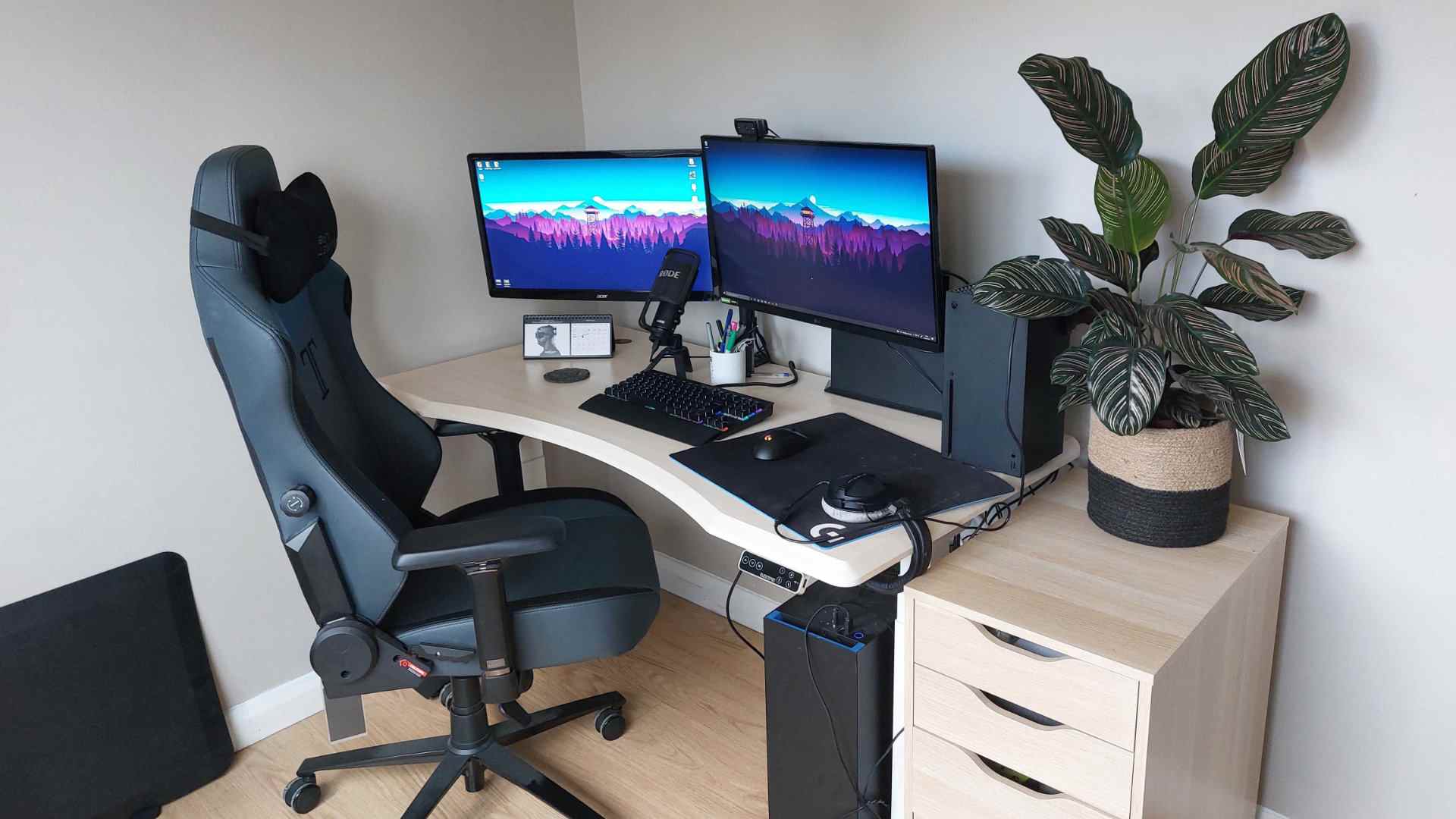 Économisez 130 $ sur le bureau debout Flexispot E7
