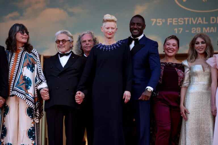 George Miller se penche sur les films de super-héros, Tilda Swinton exige "Plus d'une histoire" à l'écran Les plus populaires doivent lire Inscrivez-vous aux newsletters Variété Plus de nos marques
	
	
