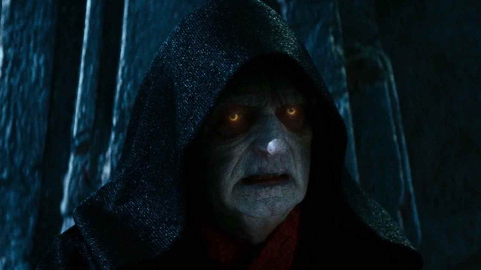 Ian McDiarmid défend la montée du complot 