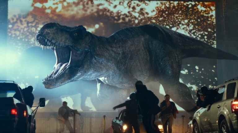 Jurassic World Dominion Featurette taquine un monde de dinosaures
