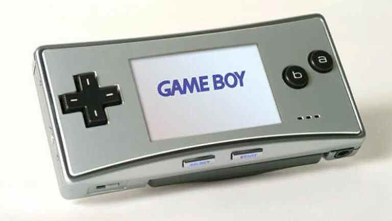 "La Game Boy Micro était un non-démarreur", a prévenu Reggie Fils-Aimé Nintendo
