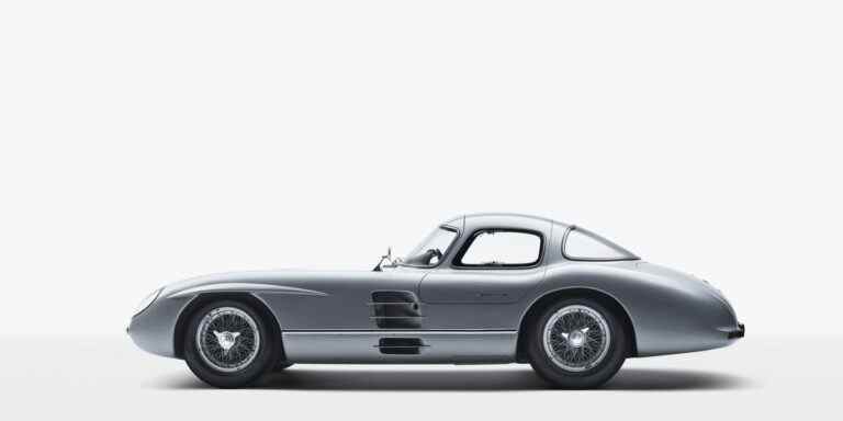 La Mercedes-Benz 300SLR de 143 millions de dollars est la voiture la plus chère au monde