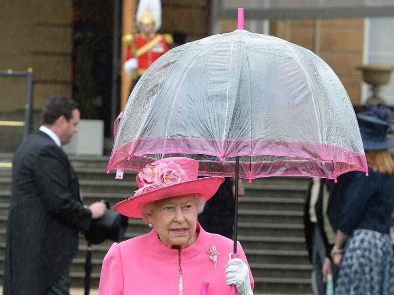 La reine Elizabeth ne recevra pas le salut royal à Trooping the Colour