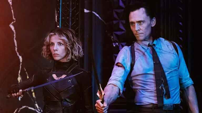 La showrunner de Loki, Kate Herron, répond à la critique de Russell T Davies sur la scène du coming out