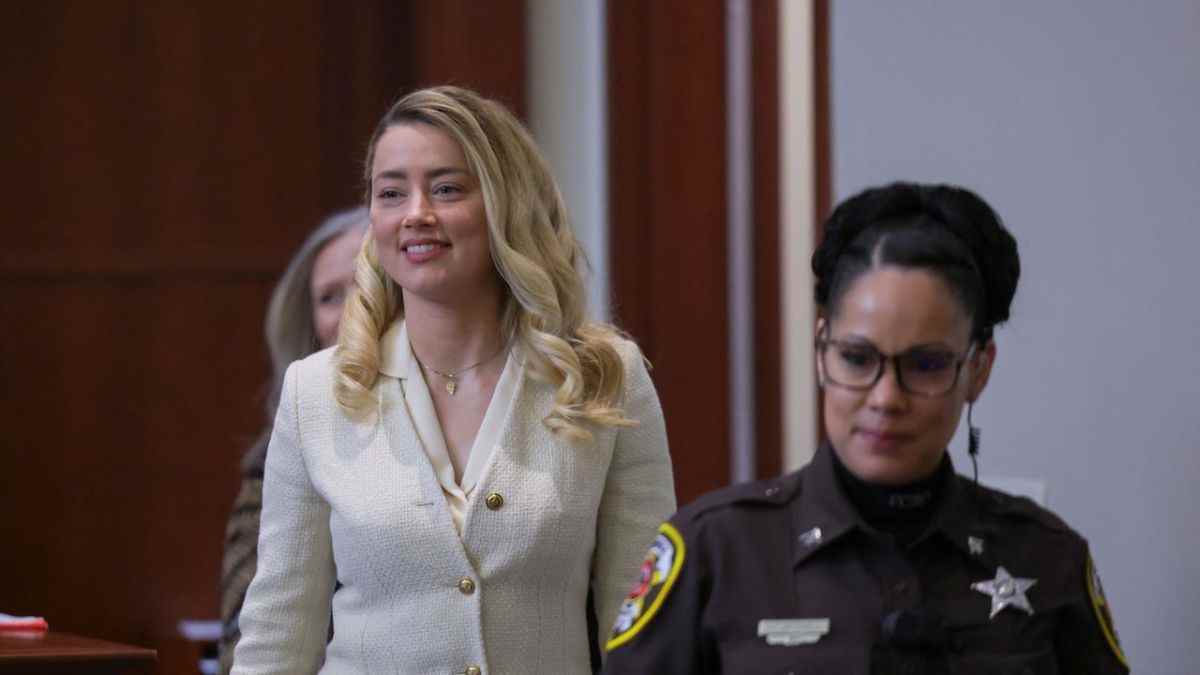 L'ancienne infirmière d'Amber Heard révèle qu'elle a admis avoir consommé de la drogue avec un nom 