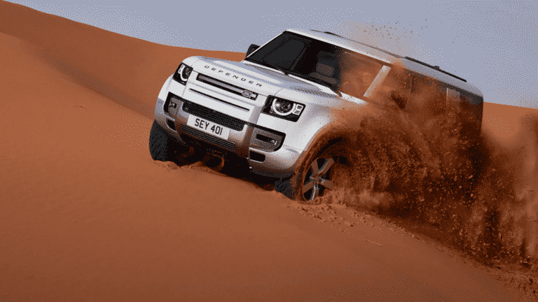 Land Rover Defender 130 2023 : le grand défenseur plus long est de retour, 8 places