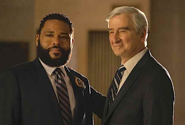 ‘Law & Order’ Revival renouvelé à NBC – Saison 22