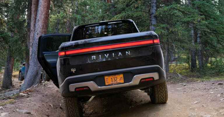 Le directeur de la fabrication de Rivian quitte dans le cadre de la réorganisation